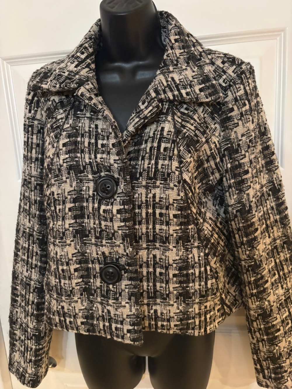 CAbi Black and cream Tweed Cropped Blazer